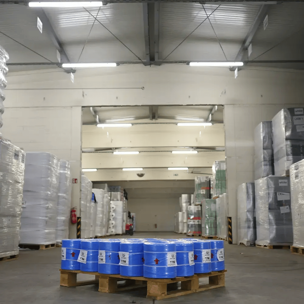 T750 Pressengarn kaufen für alle Maschinen von DUO AGRO - Heu, Stroh, Silage, Heulage binden. Das Garn bindet das Material und hält es für den Abtransport.